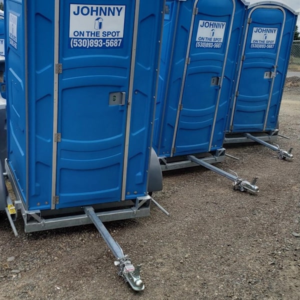 Porta Potty on a Trailer - Johnny on the Spot