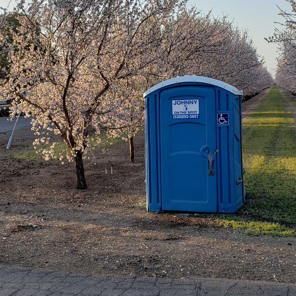 standard blue unit in orchard